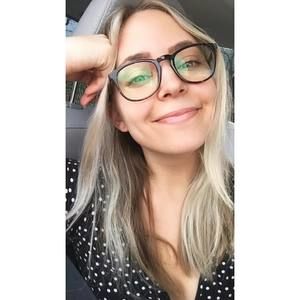 Meet your Posher, Ashley